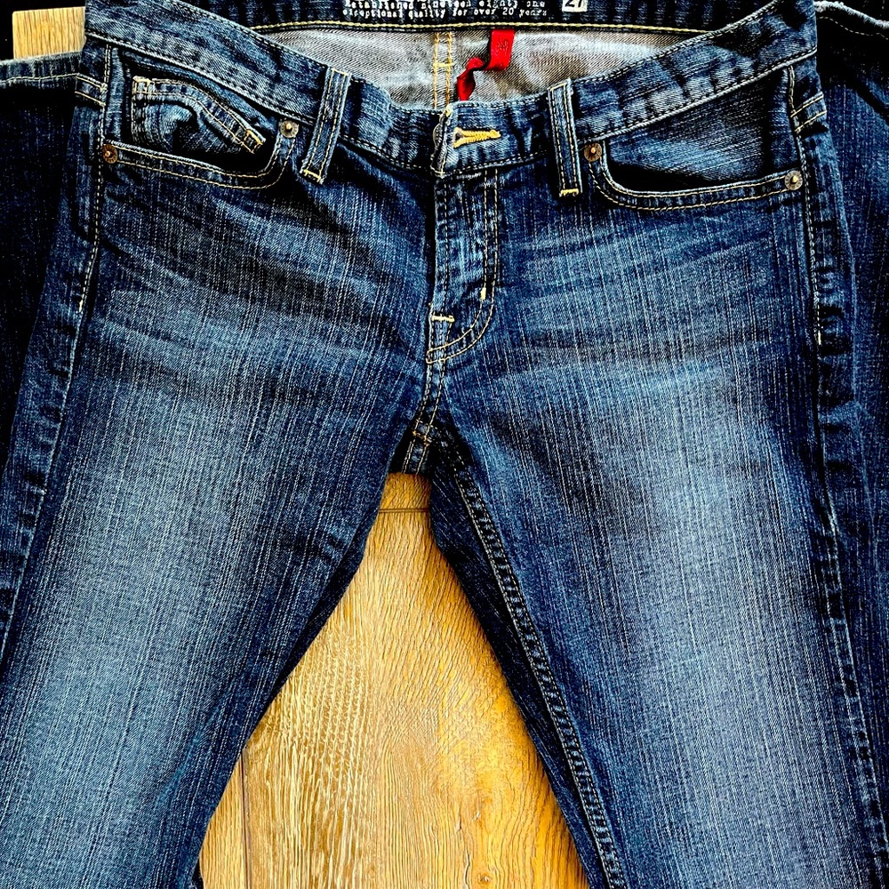 Guess Flare Leg Dark Wash Jeans. W27